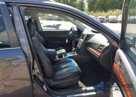 2010 Subaru Outback 2.5I Limited from USA, damaged, VIN 4S4BRBKC3A3329627